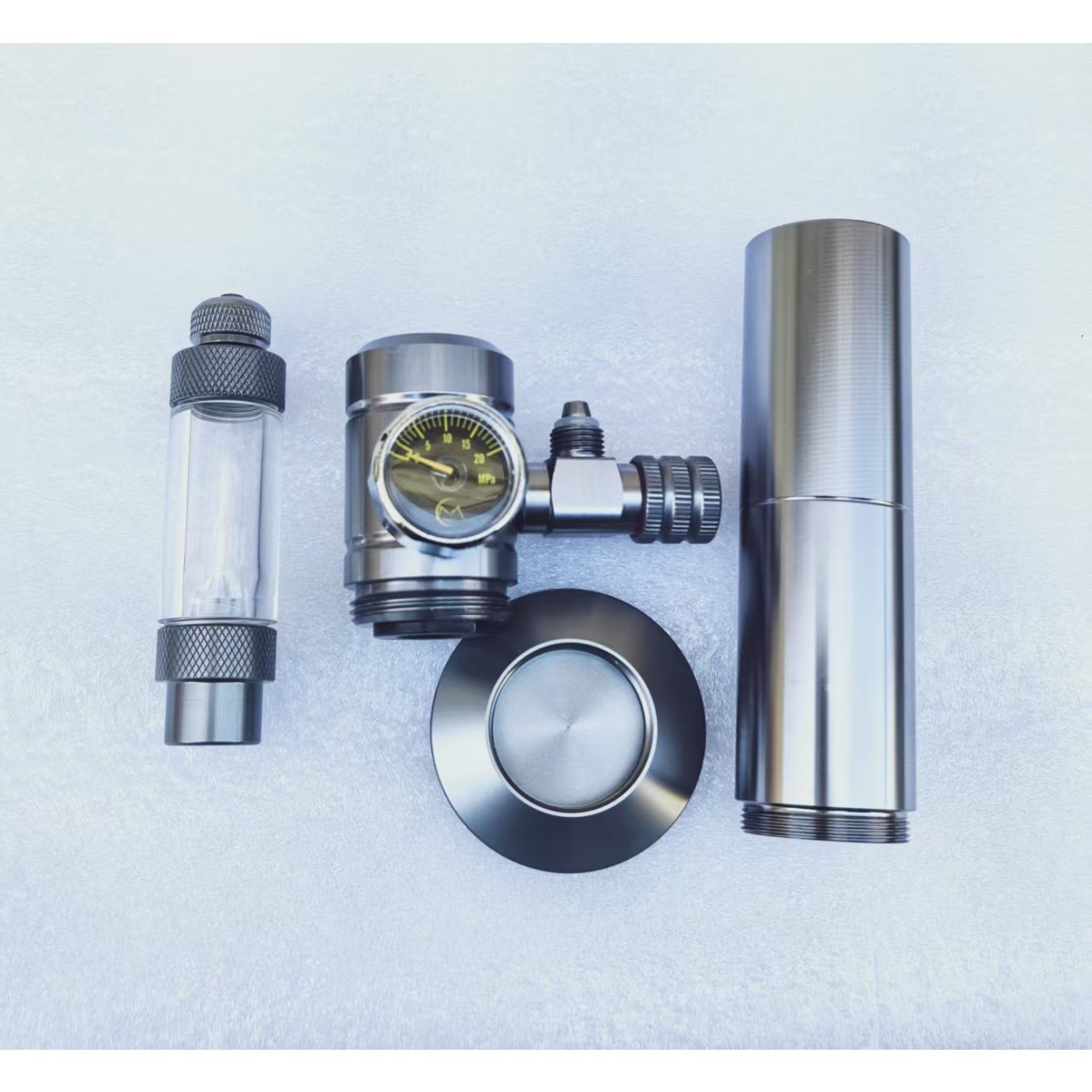 Mini Disposable CO2 Regulator, - مراجعة Planted Aquarium Co2 System وسعره
